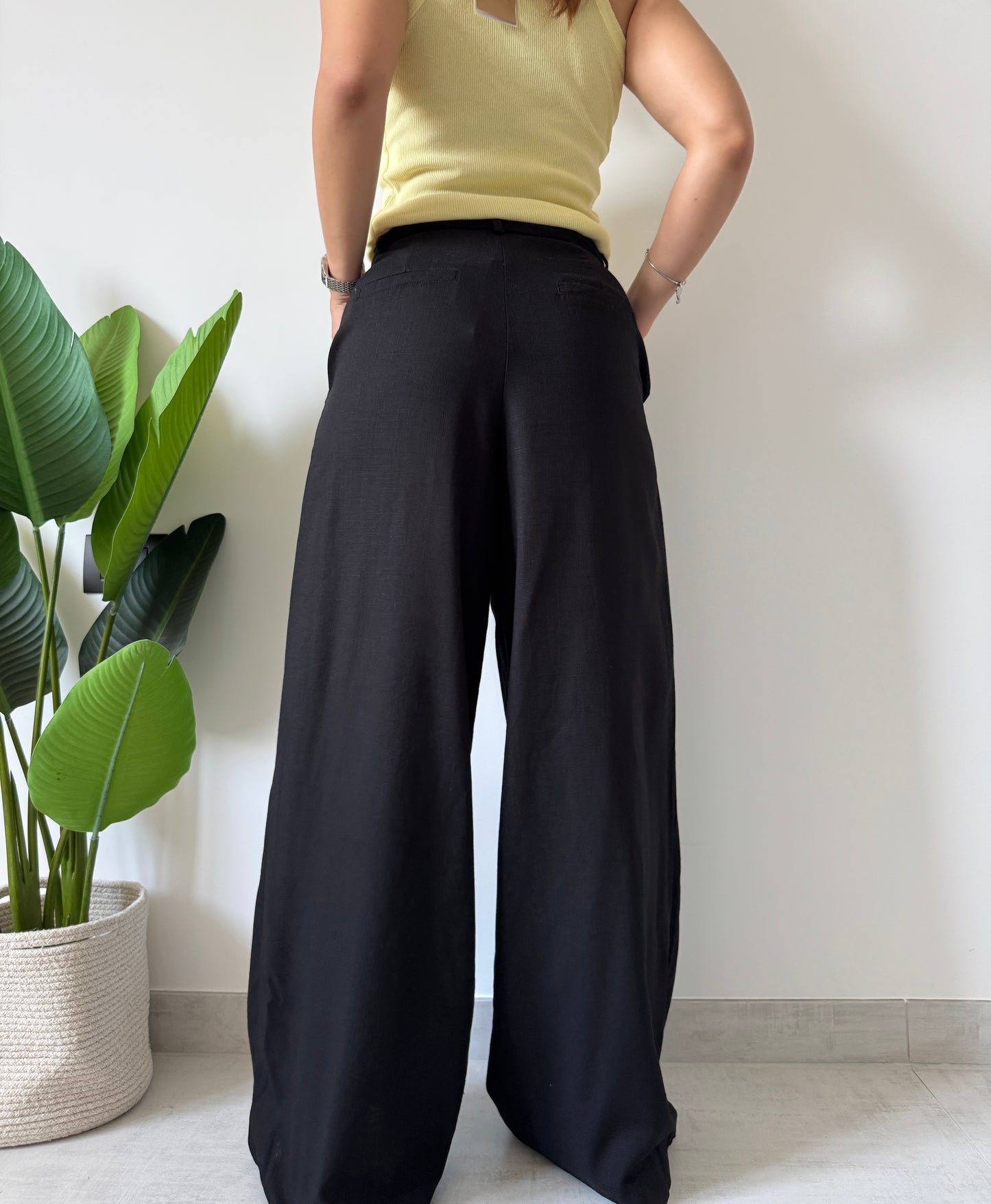 Pantalone palazzo in lino e viscosa